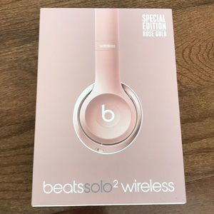 Beats solo 2 wireless rose gold